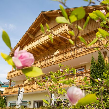 Hotel Foersterhof Lebe Pur, Geniesse Den Tag Saint Wolfgang Exterior foto